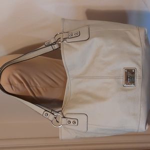 NINE WEST shoulder bag. neutral cream/gray.  Pre-owned great condition.